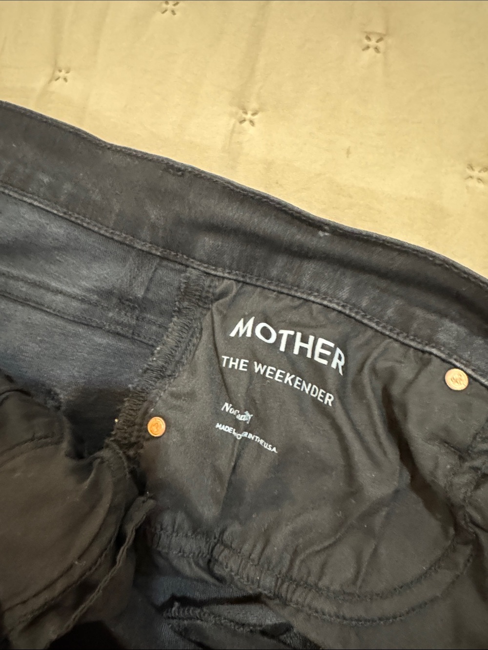 MOTHER The Weekender Women’s Black Bootcut Jean